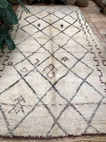 Beni Ouarain Geometric design large area rug white wool rug short low pile 200x400cm area rug antique mid-century berber beni rug