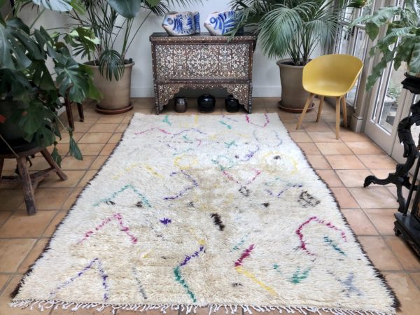 Beni Ouarain Carpet Unique Handwoven Moroccan Rug 190x300cm